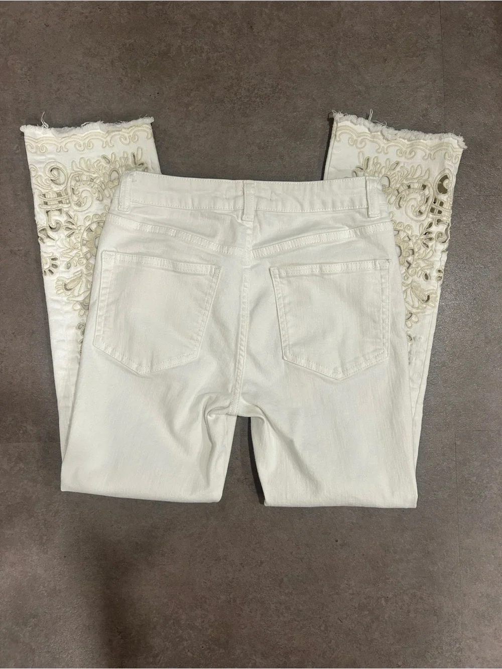 Free People We The Free White Floral Embroidered Cutout Jeans 27